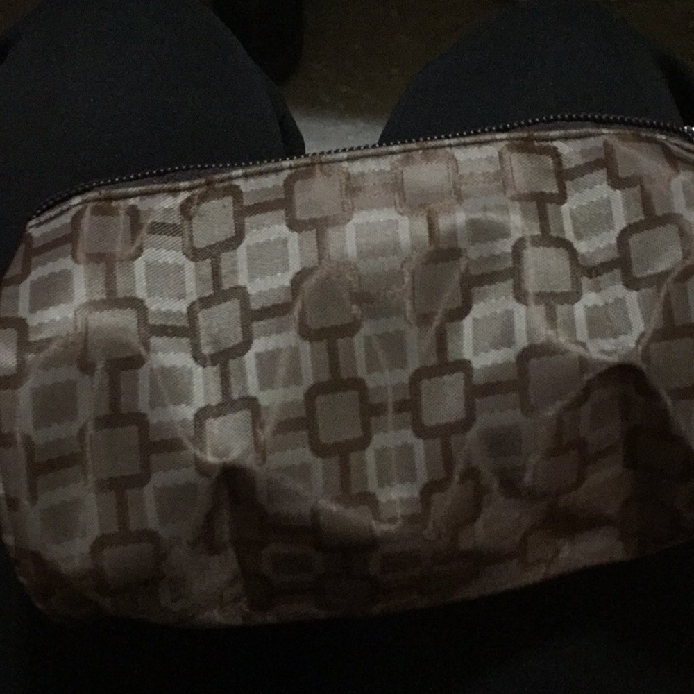 Makeup bag